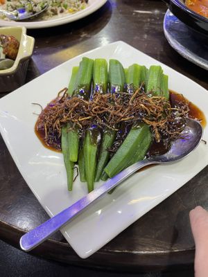 Ladyfingers with “oyster” sauce  at Man Yuan Fang in Malacca