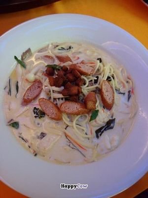 spicy seafood spaghetti - unique taste at Man Yuan Fang in Malacca