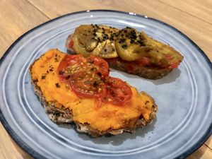 Pamboli with smoky grilled vegetables and with pumpkin paste at Bocagua in Mallorca