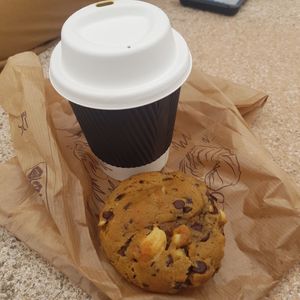 Chocolate chip cookie and oat latte at Bocagua in Mallorca