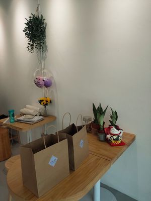 Take away at Lilac Oak in Central Singapore