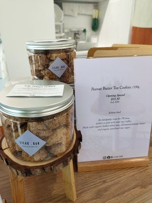 Cookies at Lilac Oak in Central Singapore