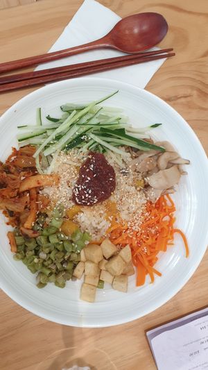  at Lilac Oak in Central Singapore