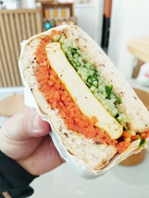 Simple and nice at Lilac Oak in Central Singapore