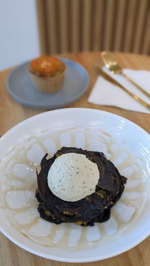 Gluten-Free Specials - Zucchini Buckwheat Pancakes with Vegan Ricotta Cheese, Tofu Quinoa Cup at Lilac Oak in Central Singapore