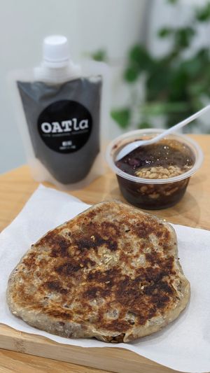 Vegan Chinese No Meat Pie, OATla Black Sesame Gao Oat Milk, OATla Triple Gem Black Sesame Pudding at Lilac Oak in Central Singapore