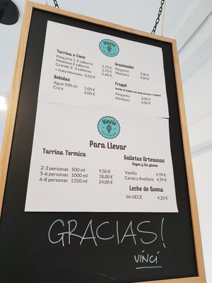Prices and products at Vincis Heladería in Barcelona