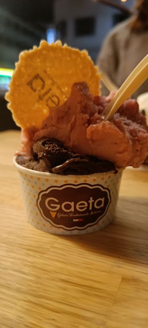 The dark chocolate is fully vegan, so is the strawberry sorbet at Gaeta Gelato in Reykjavik