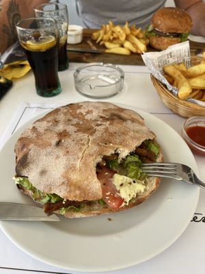 Vegan Gyros 🥙 🌱   at Grizzly in Veli Losinj