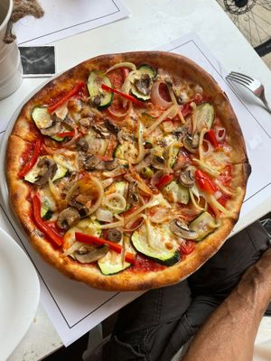 vegetarian Pizza at Grizzly in Veli Losinj