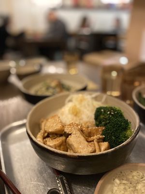 Teriyaki tofu #Veganuary at Black Window - 黑窗里 in Kowloon