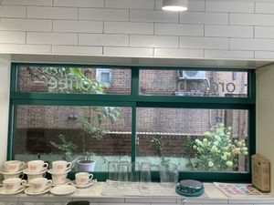 Order here at Pinch Brunch Bar in Seoul