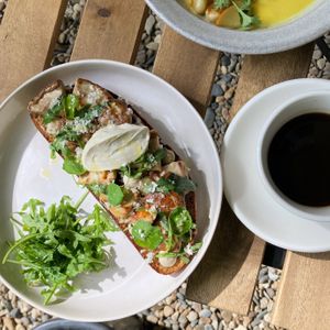 Mushrokm tartine at Pinch Brunch Bar in Seoul