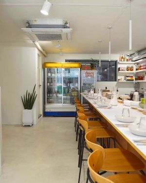  at Pinch Brunch Bar in Seoul