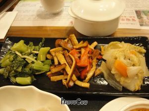 dish at Meimen Tea House in Taipei