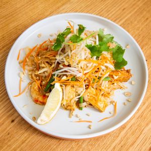 Phad Thai at Loving Hut in Richmond