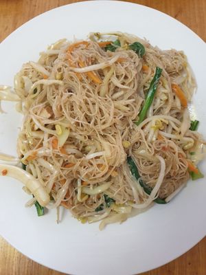 Chow Mei-Fun $16.00 at Loving Hut in Richmond