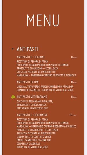 Vegetarian dishes are marked with the green heart. Vegetarian appetiser (that is actually vegan): grilled courgettes and aubergines, Roccasecca broccoli and Pontecorvo red peppers at Le Cannardizie in Atina