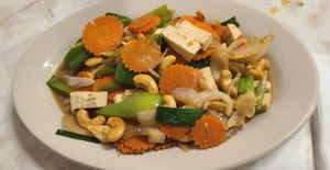  at Dara Thai in Williams