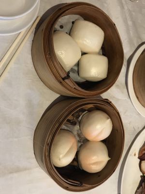 buns #Veganuary at Full Moon City in The Hague