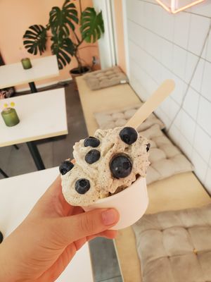  at Eisflakes in Mannheim