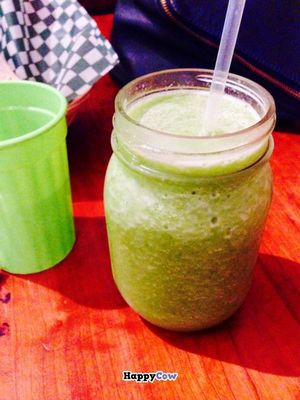 Smoothie at Panthere Verte - Centre-Ville in Montreal