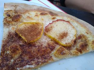 Dessert Pizza with apple slices and cinnamon at Eulchen Brauereiausschank in Mainz