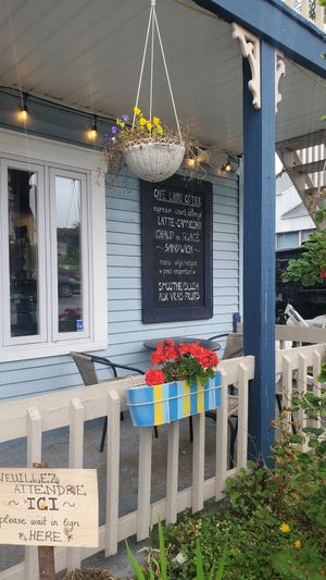 Vegan menu at Café l'Abri Côtier in Tadoussac