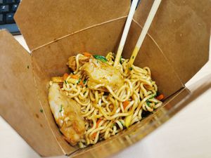 Heura Yakisoba at UDON in Sevilla