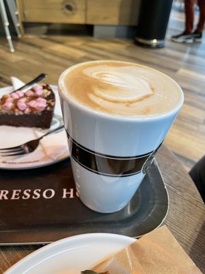 Oat hazelnut latte - Espresso House, Berlin  at Espresso House - Karl-Liebknecht in Berlin