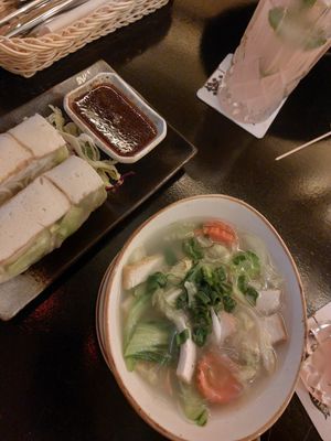Summer Rolls and Glas Noodle Soup at LÚA 9 in Marburg