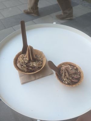  at Keep Bañana in Munich