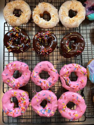 Pink w/Sprinkles, Chocolate w/Sprinkles & Vanilla w/Toasted Coconut 🌱 at Roots & Leaves in Buxton