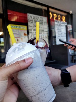 Oreo mint milkshake and chocolate milkshake at Doomie's Home Cookin' in Hollywood
