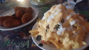 Poppers and super nachos (nachos over fries) at Doomie's Home Cookin' in Hollywood