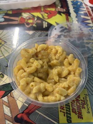 Mac and cheese  at Doomie's Home Cookin' in Hollywood