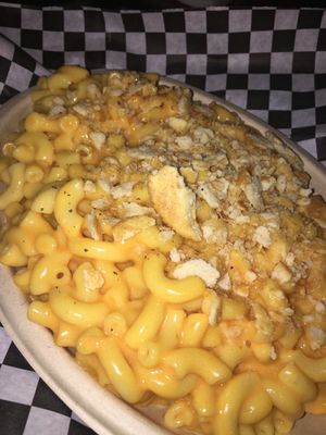 The Mac n’ Cheese Bowl at Doomie's Home Cookin' in Hollywood