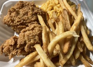 Fried chicken  at Doomie's Home Cookin' in Hollywood