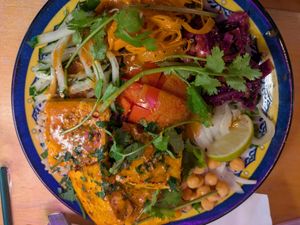 Thai platter at New Zealand Story in Seoul