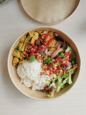 Curry tofu and bbp shredded mushrooms at  Banh Mi Express in Brussels