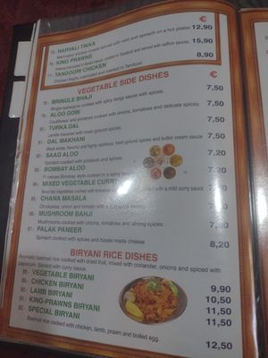  at Hindú Noor Mahal in Jerez