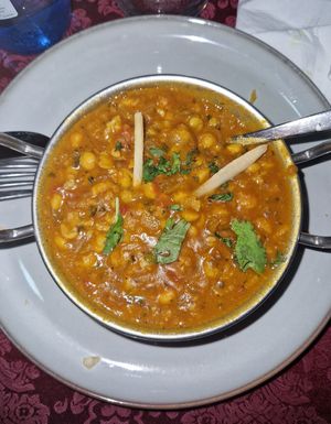  at Hindú Noor Mahal in Jerez
