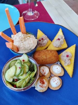  at MagnEtico Bistrò in Porto Azzurro