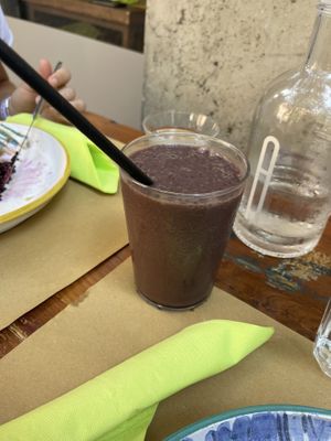 Açai smoothie  at re BiO in Rome