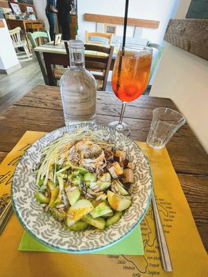 vegan poke at re BiO in Rome