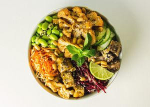 thai temptation at råbowls in Hamburg