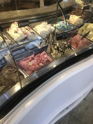 Ice at Eiscafe Cortina in Cologne