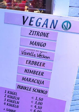Vegan ice cream at Eiscafe Cortina in Cologne