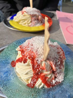 Huge  at Eiscafe Cortina in Cologne