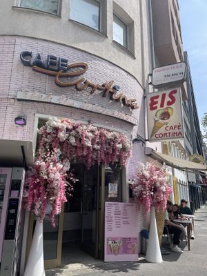   at Eiscafe Cortina in Cologne